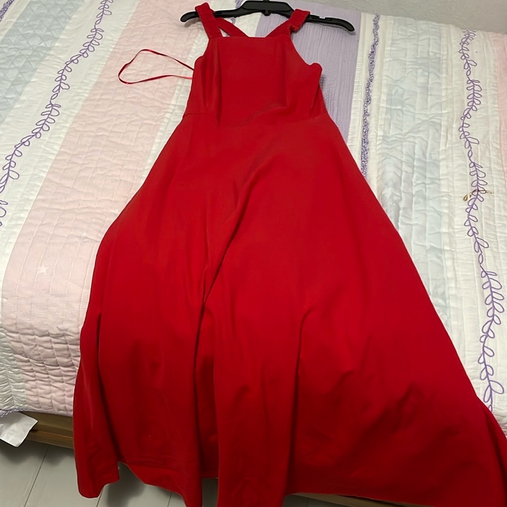 Dress - Picture 3 of 3